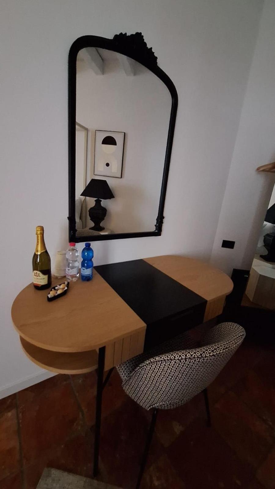 Silvia Suite - Appartamento Citta Alta Bergamo Eksteriør billede